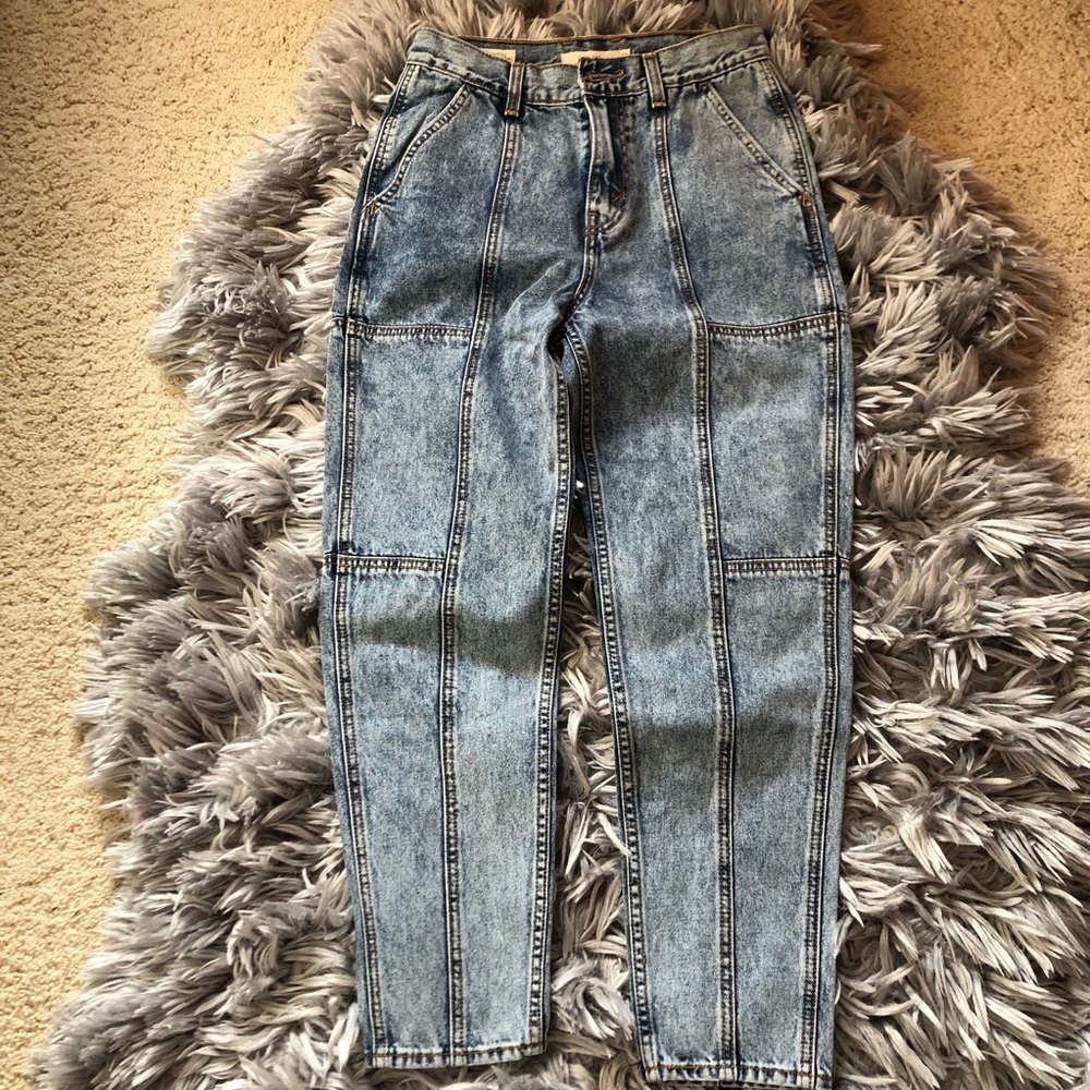 Levi’s Pattern Mom Jeans